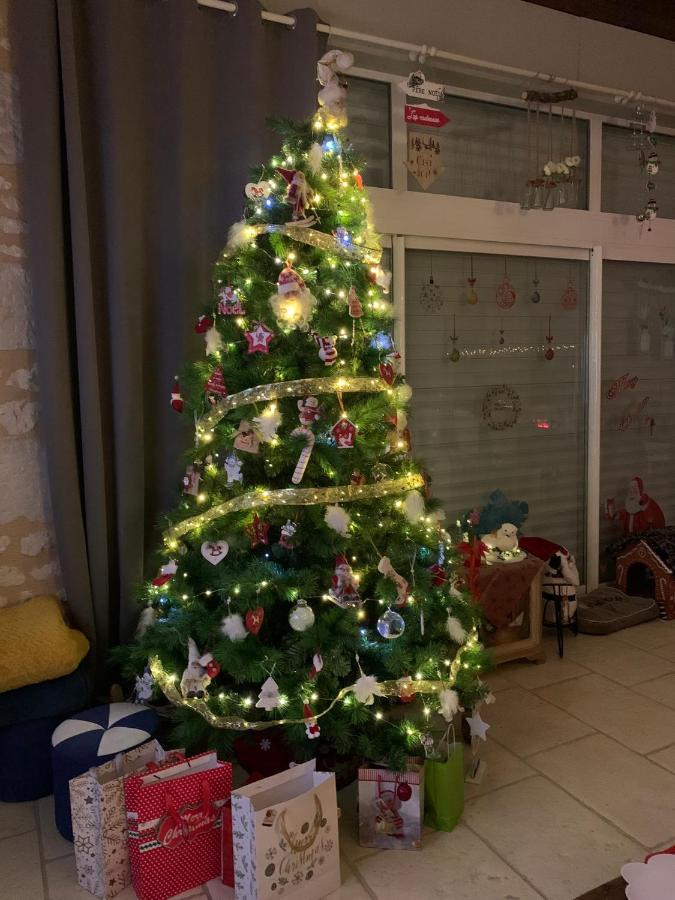 Ecole De Mathuna De Marigny Brizay Eksteriør billede